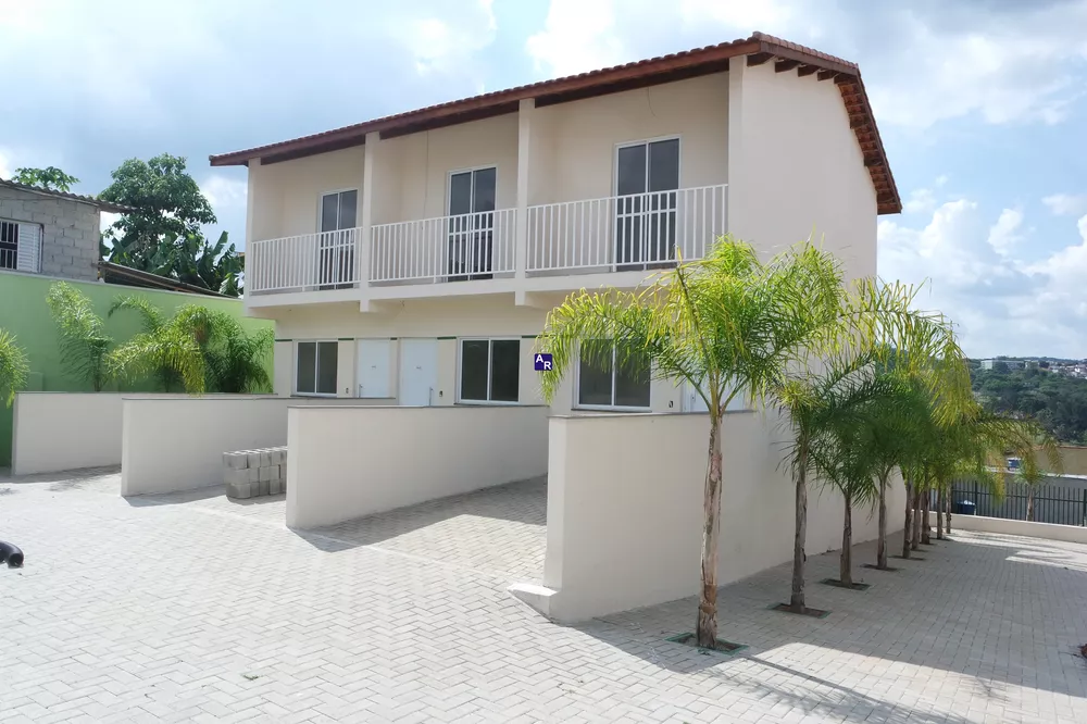 Casa de Condomínio à venda com 2 quartos, 62m² - Foto 1