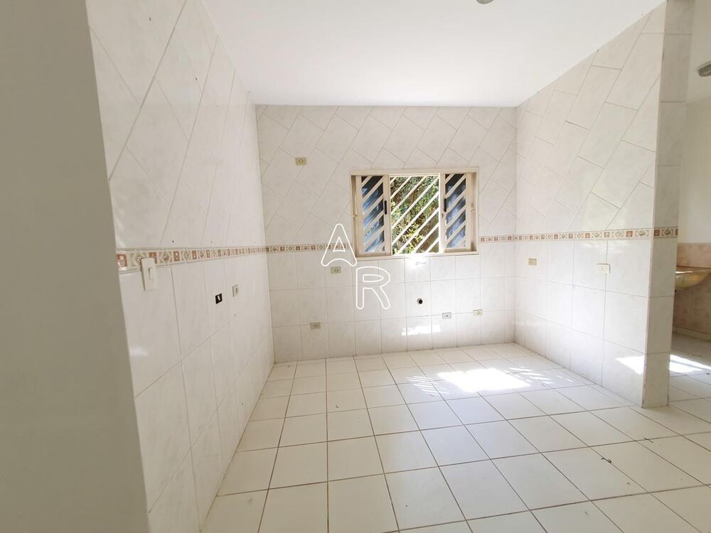 Casa, 4 quartos, 329 m² - Foto 3