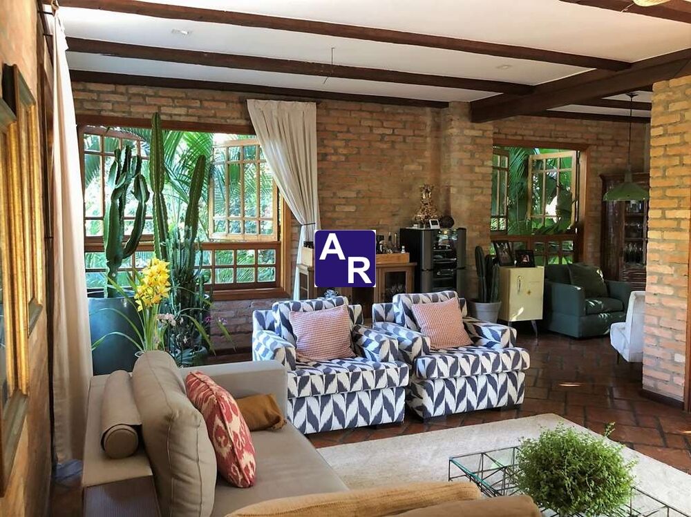 Casa de Condomínio à venda com 4 quartos, 450m² - Foto 4
