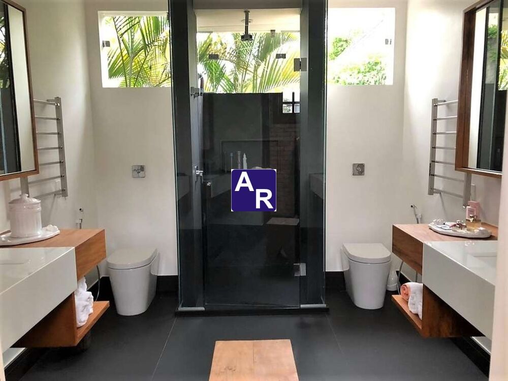 Casa de Condomínio à venda com 4 quartos, 450m² - Foto 9