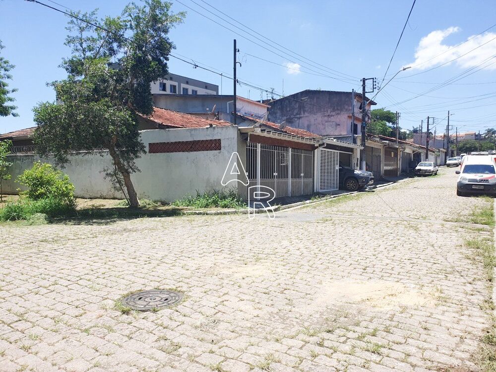 Casa, 3 quartos, 121 m² - Foto 2
