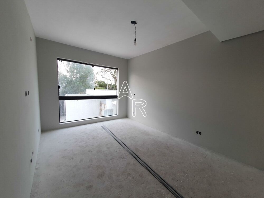 Casa, 3 quartos, 180 m² - Foto 1
