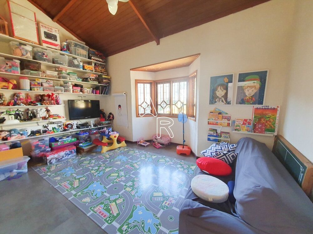 Casa, 3 quartos, 295 m² - Foto 5