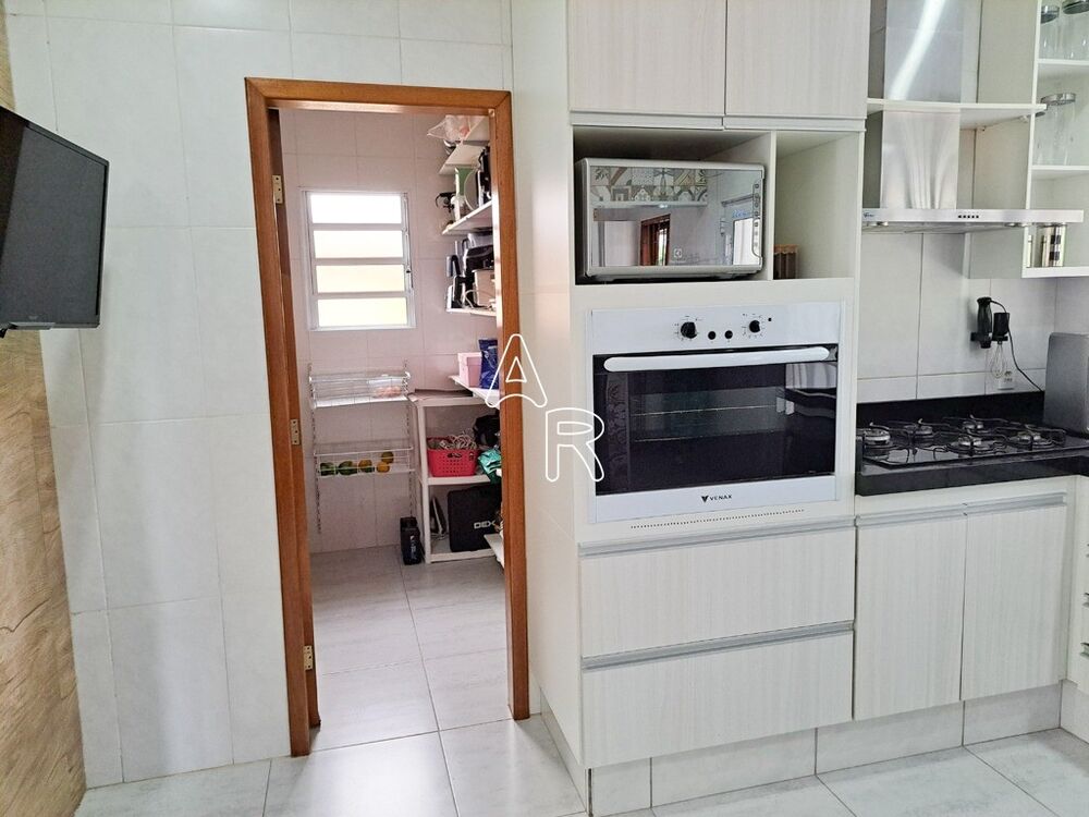 Casa, 3 quartos, 295 m² - Foto 31