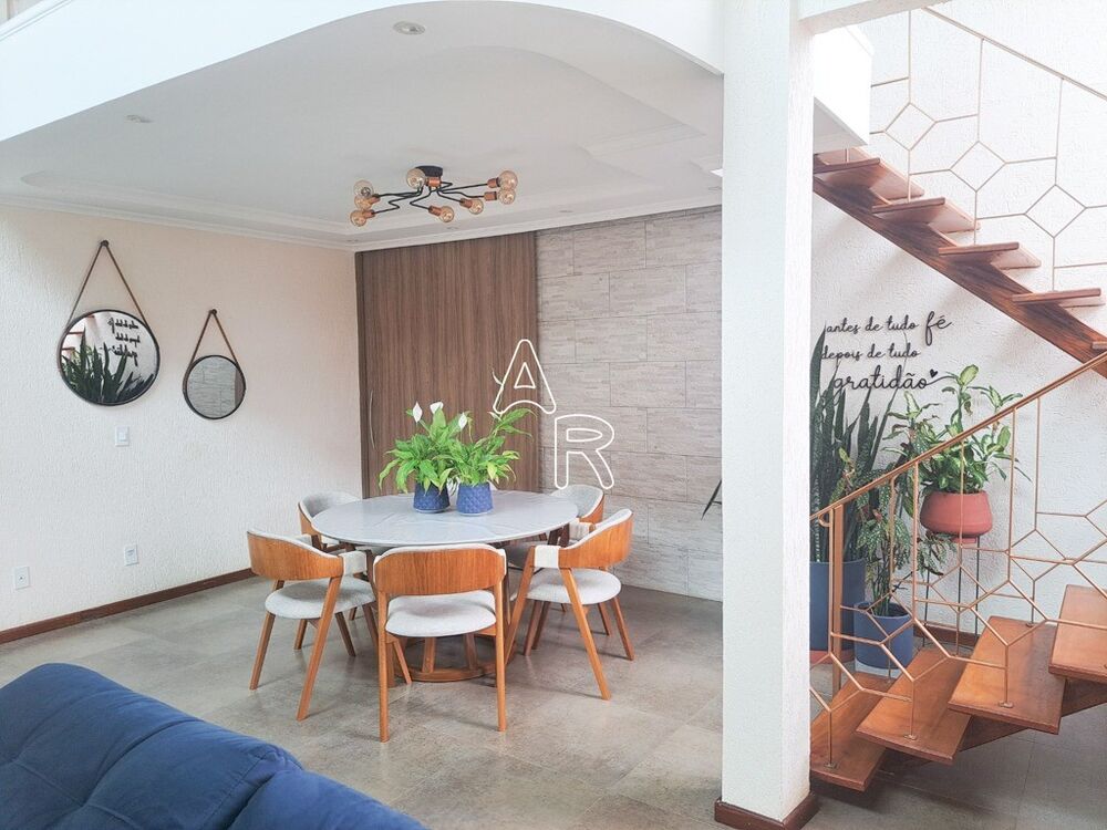 Casa, 3 quartos, 295 m² - Foto 33