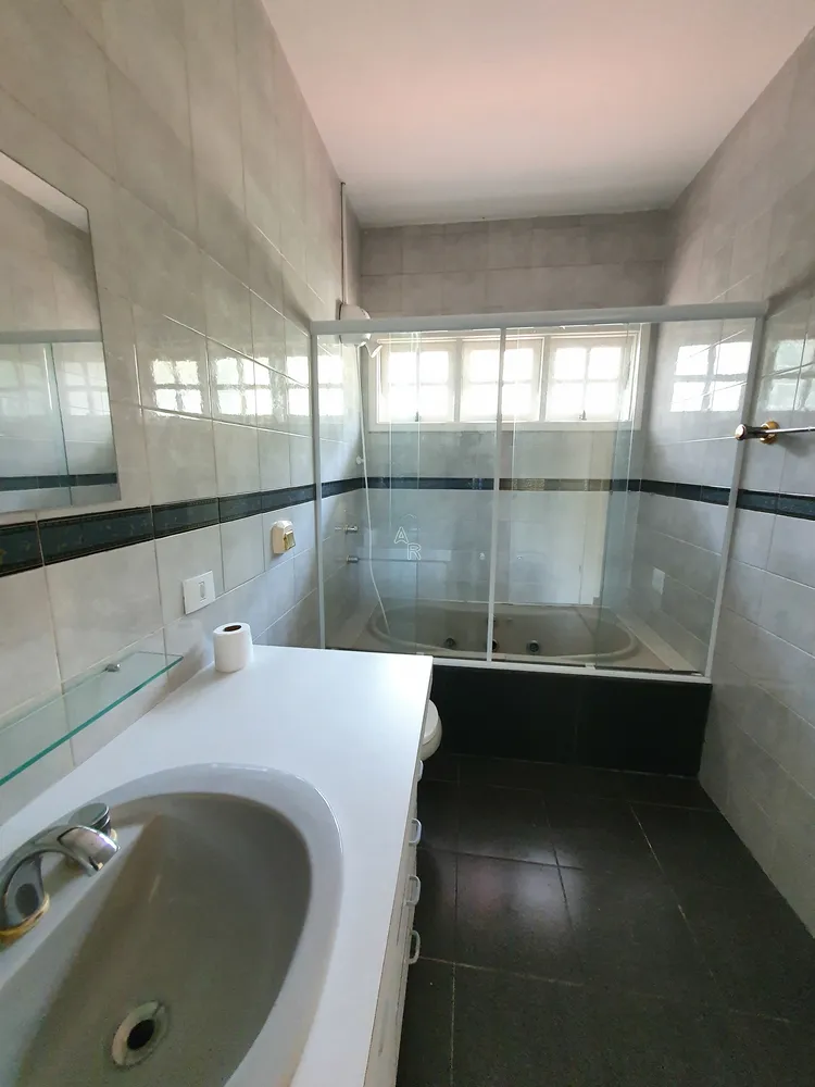 Casa, 4 quartos, 369 m² - Foto 1