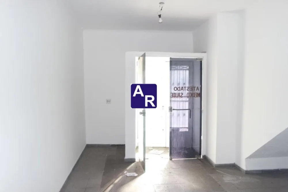 Depósito-Galpão, 240 m² - Foto 2