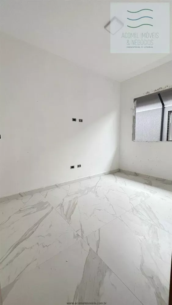 Casa à venda com 2 quartos, 54m² - Foto 4