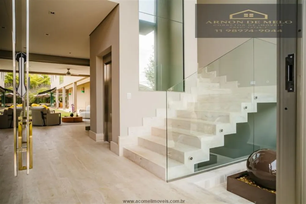 Casa, 5 quartos, 1180 m² - Foto 1
