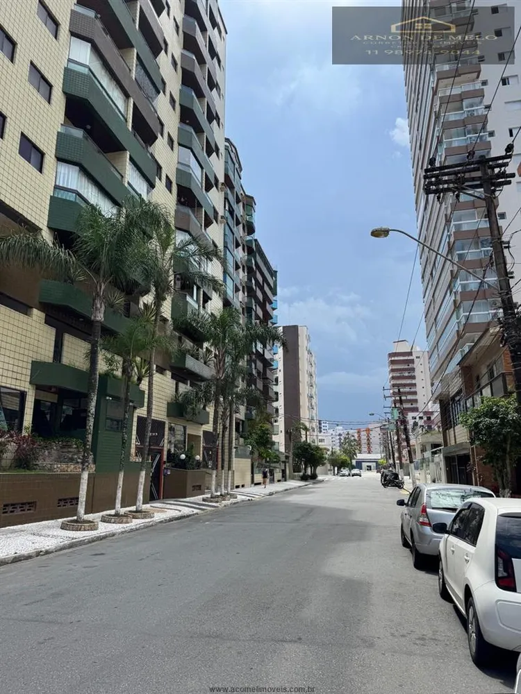 Casa, 5 quartos, 205 m² - Foto 1