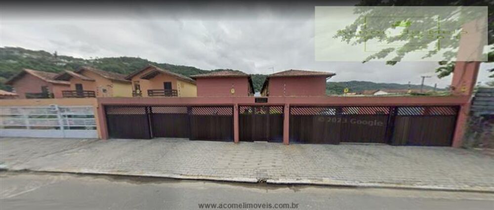 Casa à venda com 2 quartos, 90m² - Foto 1