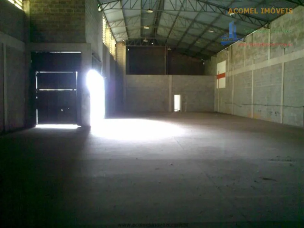 Depósito-Galpão, 743 m² - Foto 2