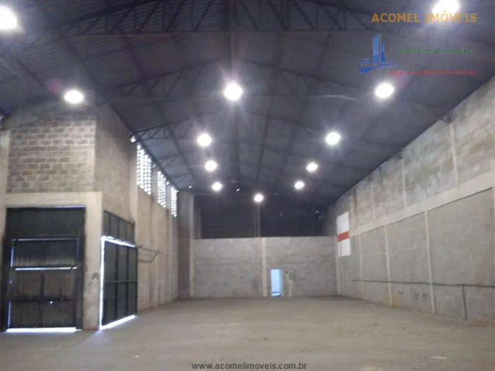 Depósito-Galpão, 743 m² - Foto 1