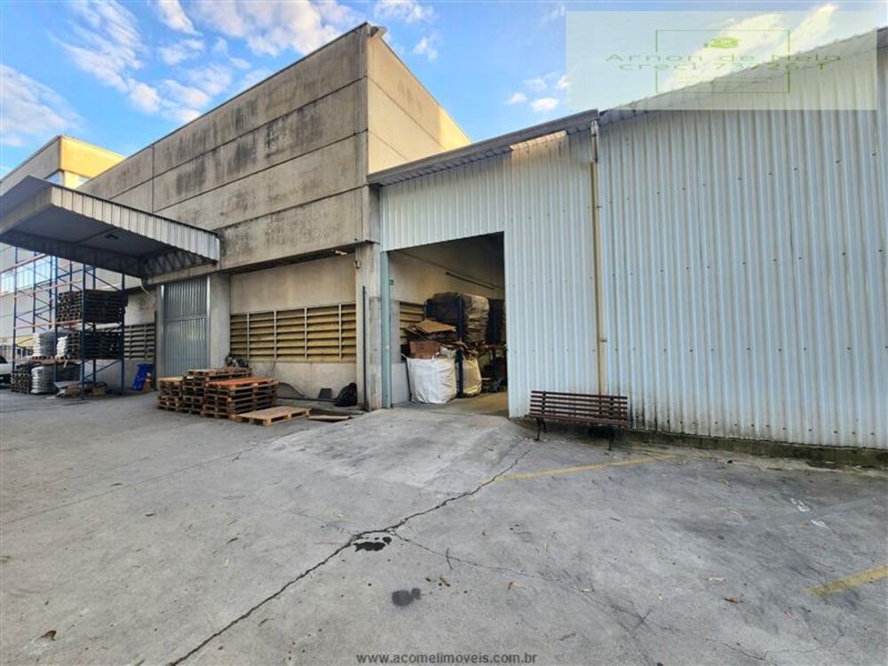 Depósito-Galpão, 2272 m² - Foto 1