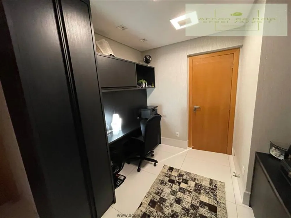 Apartamento, 3 quartos, 250 m² - Foto 2