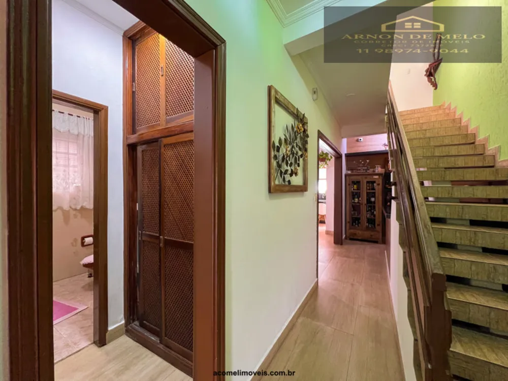 Casa, 4 quartos, 254 m² - Foto 1