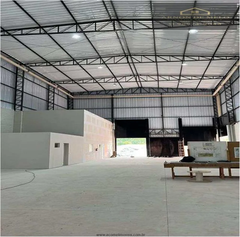 Depósito-Galpão, 2072 m² - Foto 1