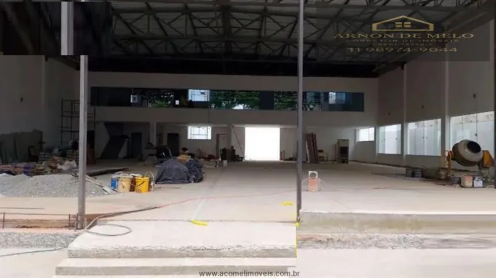 Depósito-Galpão, 824 m² - Foto 1