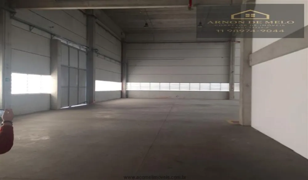 Depósito-Galpão, 2821 m² - Foto 2