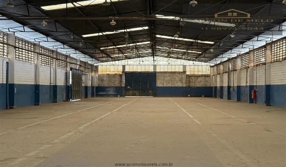 Depósito-Galpão, 1600 m² - Foto 1