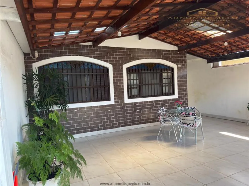 Casa, 2 quartos, 76 m² - Foto 1