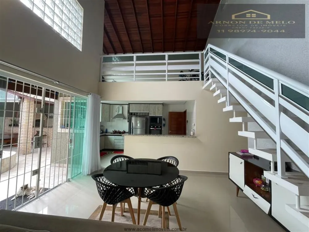 Casa, 3 quartos, 195 m² - Foto 2