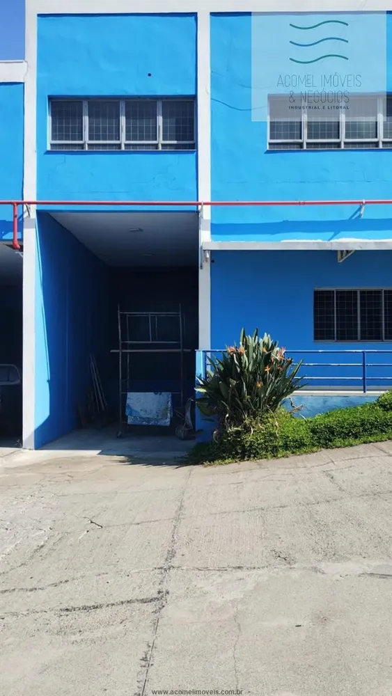 Depósito-Galpão, 690 m² - Foto 1