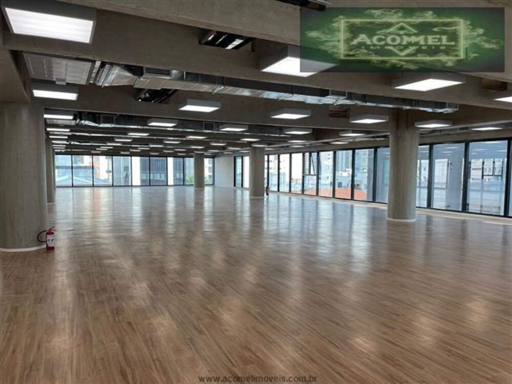 Prédio Inteiro para alugar, 779m² - Foto 9