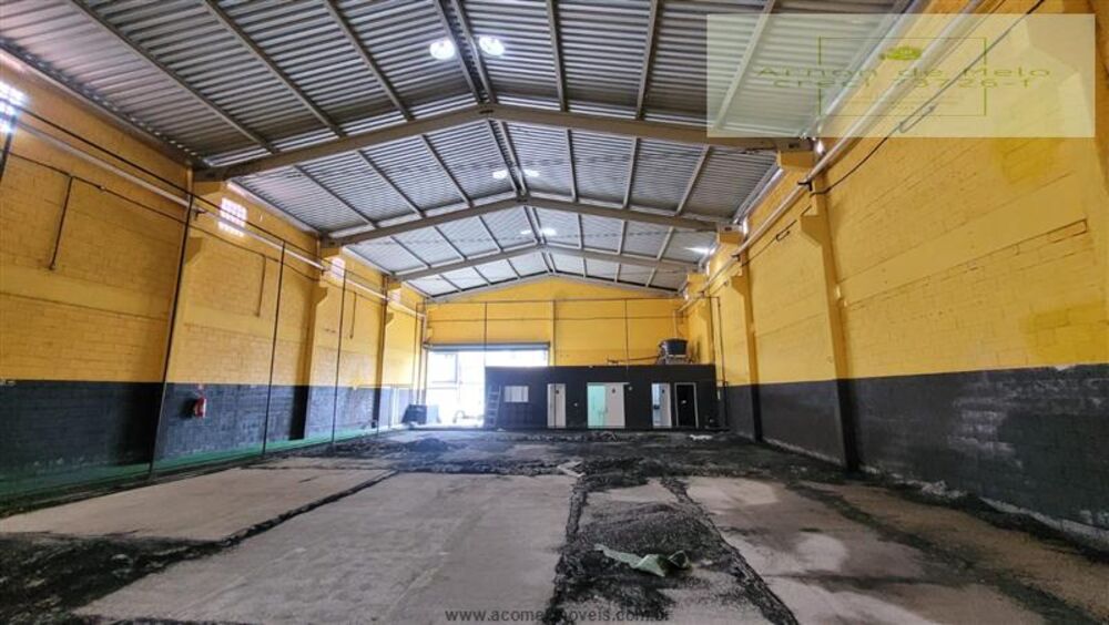 Depósito-Galpão-Armazém para alugar, 550m² - Foto 1