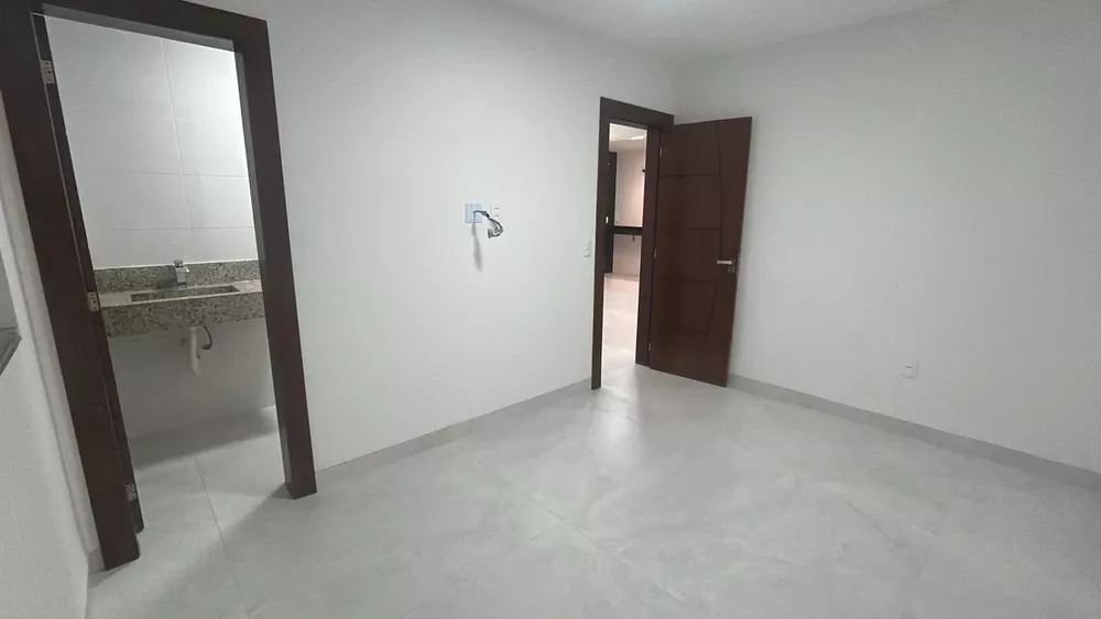 Casa, 3 quartos, 135 m² - Foto 2