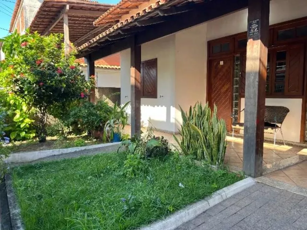 Casa, 3 quartos, 240 m² - Foto 1