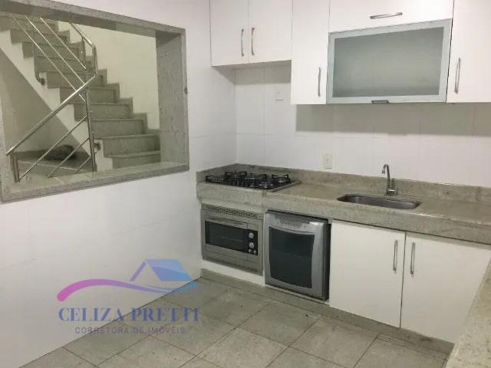 Sobrado à venda com 3 quartos, 223m² - Foto 2