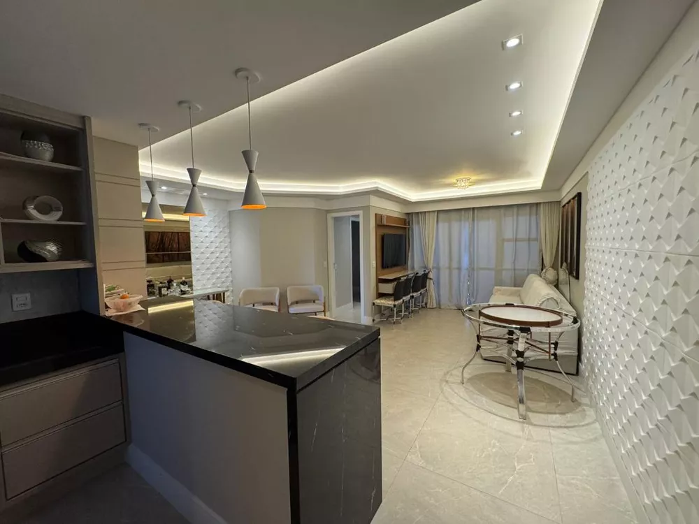 Apartamento, 3 quartos, 120 m² - Foto 1