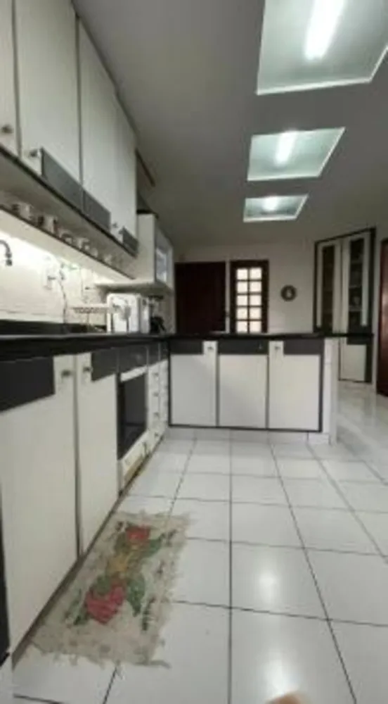 Casa, 3 quartos, 300 m² - Foto 12