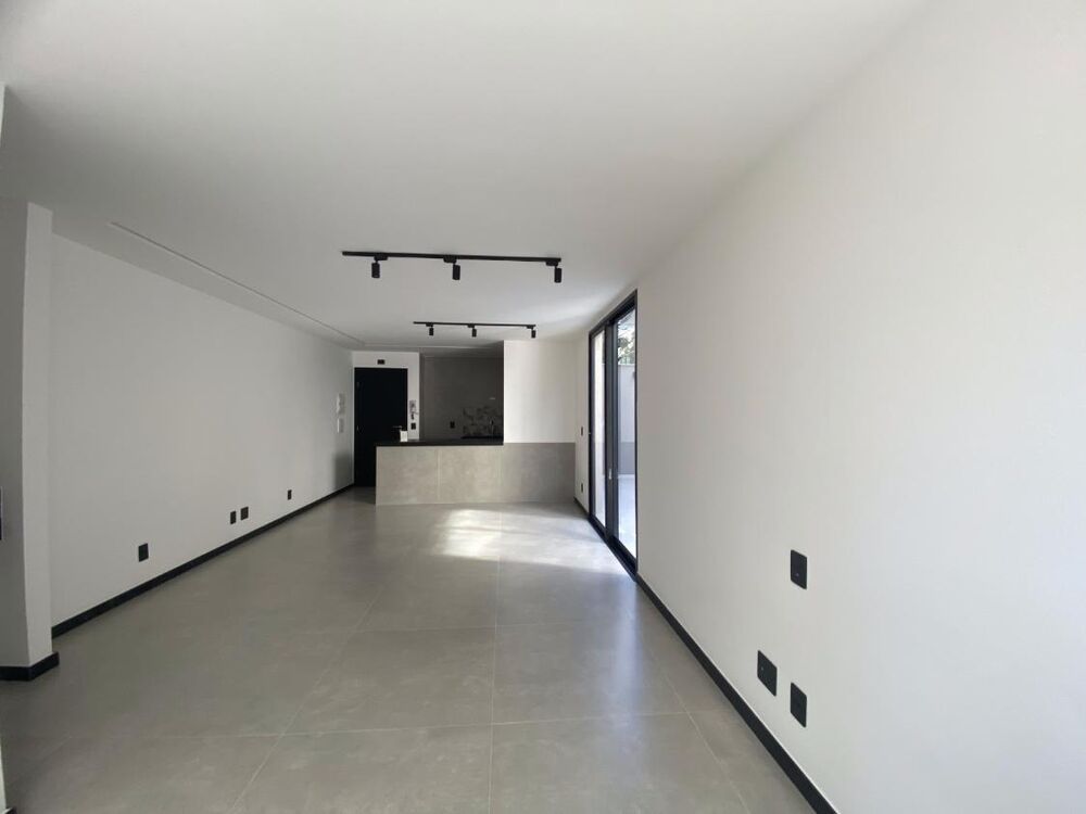 Apartamento à venda com 1 quarto, 38m² - Foto 5