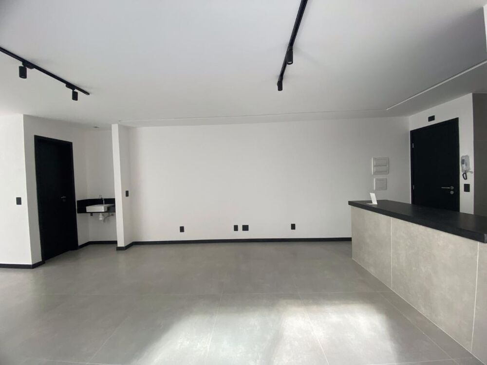 Apartamento à venda com 1 quarto, 38m² - Foto 6