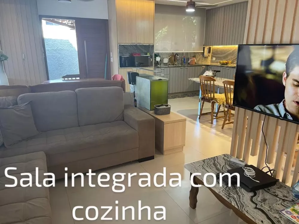 Casa, 4 quartos, 200 m² - Foto 1