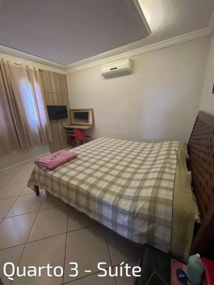 Casa, 4 quartos, 200 m² - Foto 2