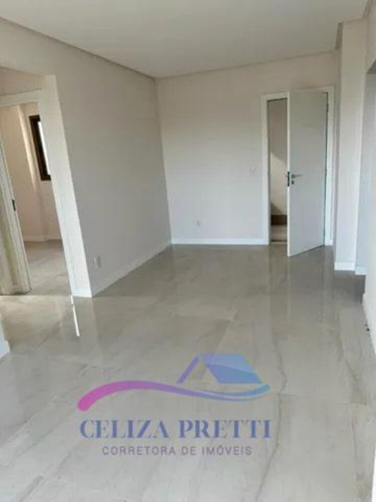 Apartamento à venda com 2 quartos, 70m² - Foto 4