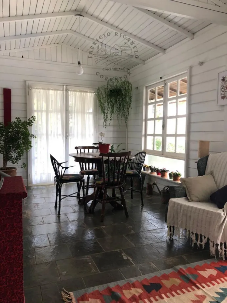 Chácara, 3 quartos, 927 m² - Foto 4
