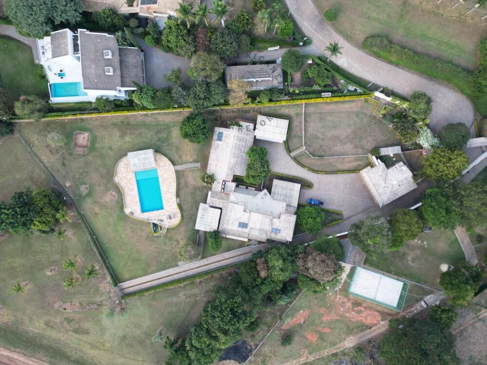 Casa de Condomínio à venda com 8 quartos, 7000m² - Foto 1