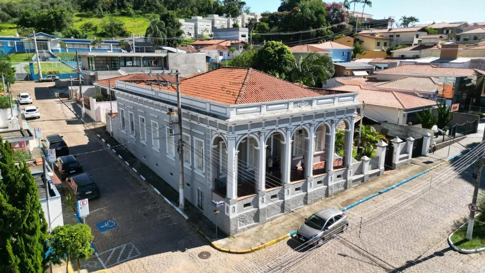 Casa, 4 quartos - Foto 1