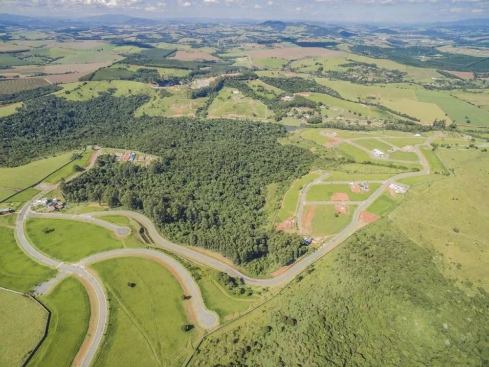 Terreno à venda, 1400m² - Foto 1