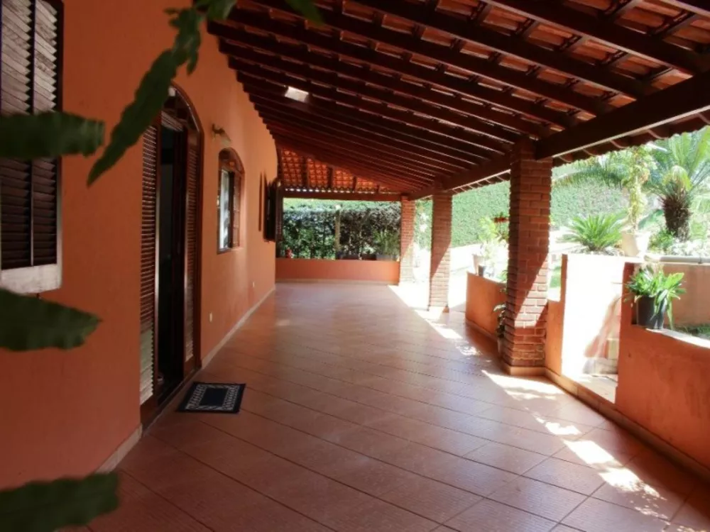 Chácara, 3 quartos, 1080 m² - Foto 9