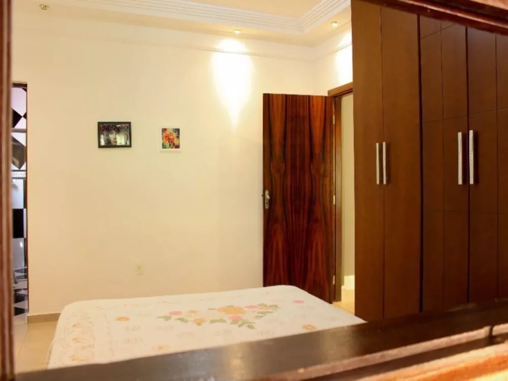 Chácara, 3 quartos, 1080 m² - Foto 4