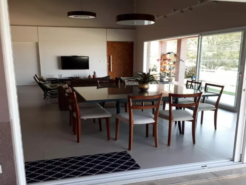 Casa à venda com 3 quartos, 700m² - Foto 8