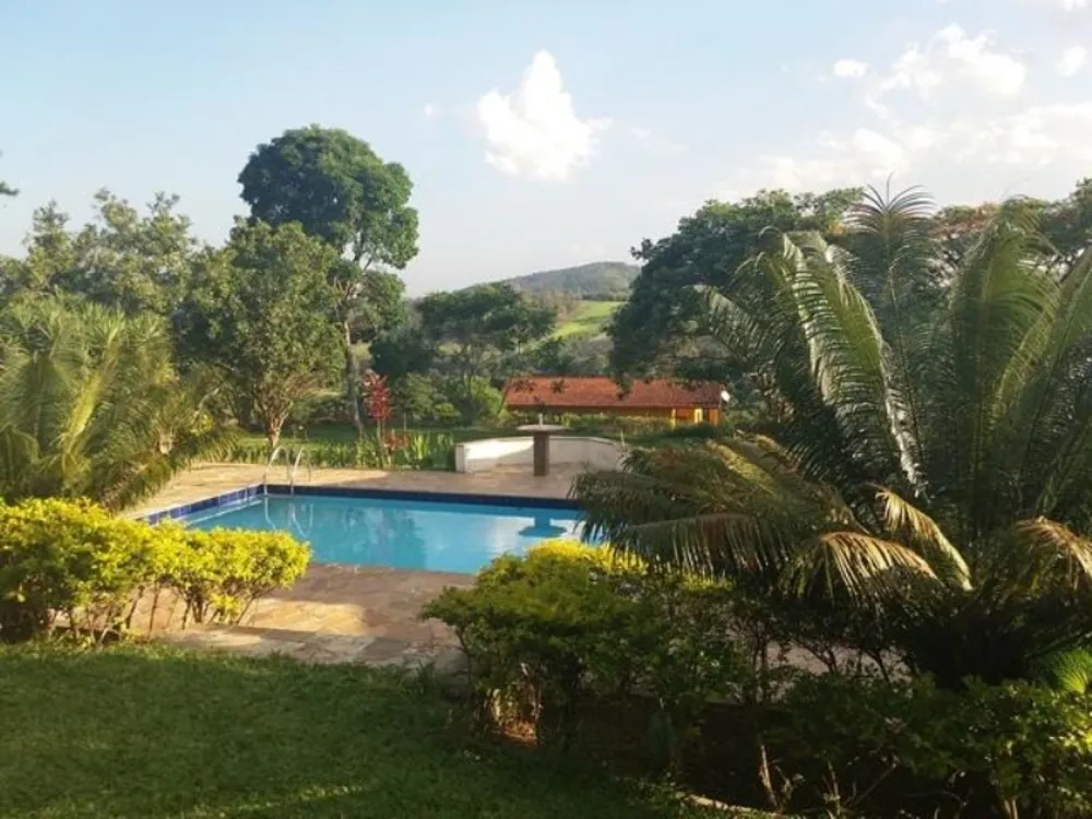 Chácara, 3 quartos, 3600 m² - Foto 1