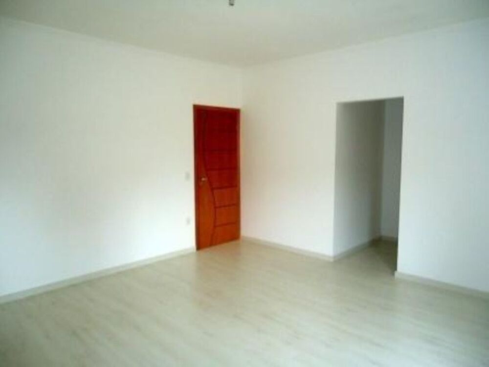 Sobrado à venda com 4 quartos, 440m² - Foto 2