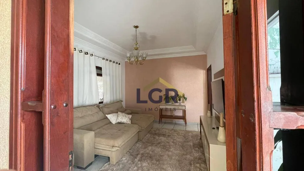 Casa, 3 quartos, 150 m² - Foto 1