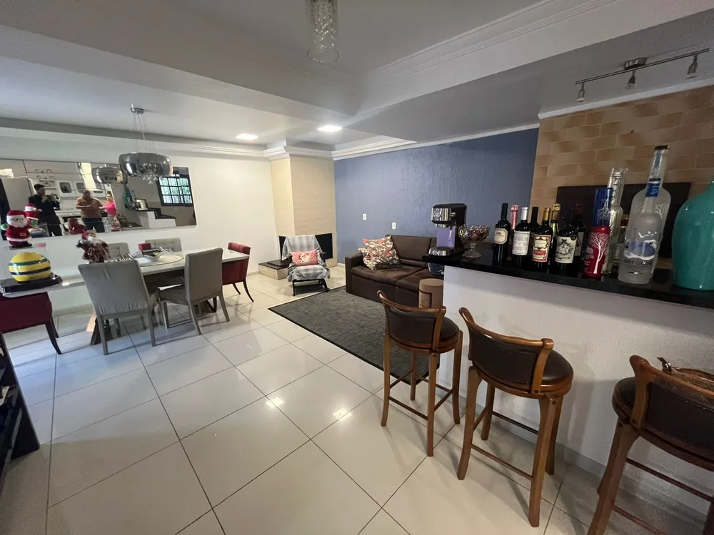 Casa, 3 quartos, 220 m² - Foto 5